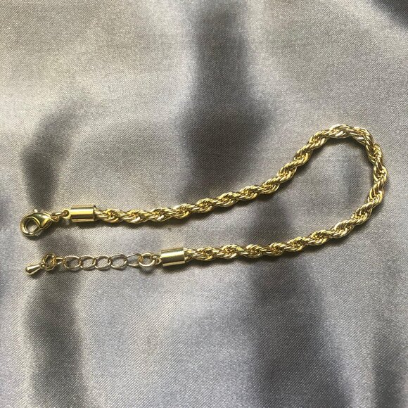 Gold Twisted Rope Bracelet - Picture 5 of 6